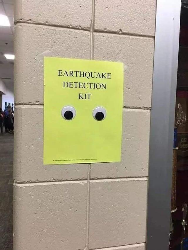 Earthquake detection kit.jpg